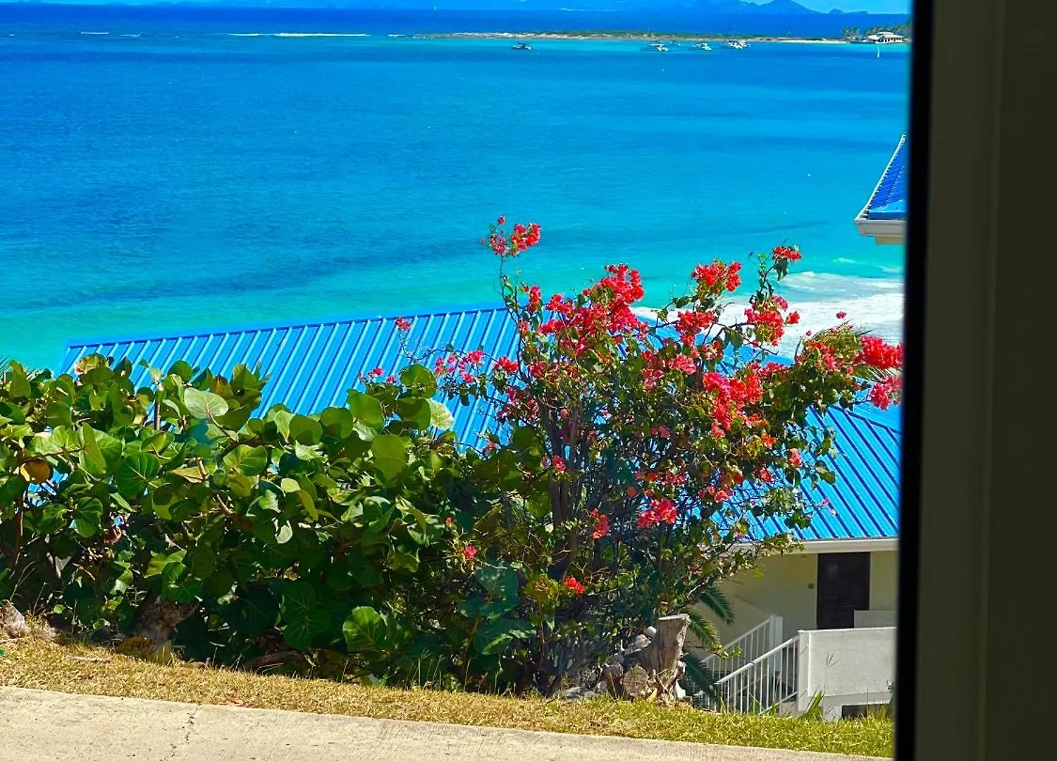 Suite Residence Mont Vernon Orient Bay Apartment